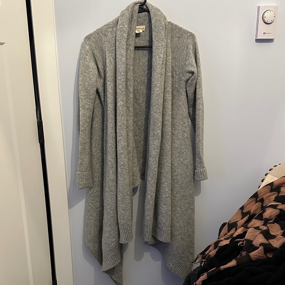Anthropologie if it were me Grey Women's Drape Cardigan